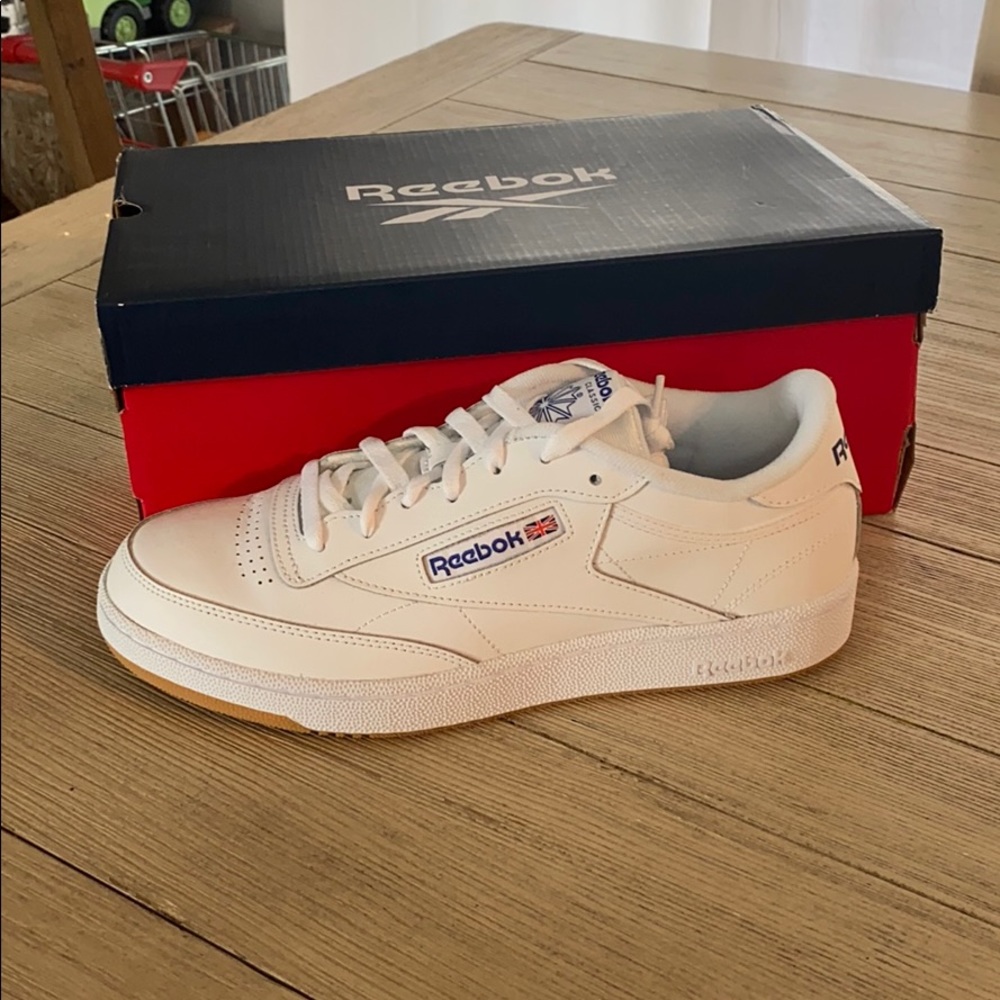 Reebok club men’s sneakers size 10